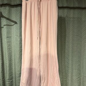 Women's Wide Leg Pants in Pink